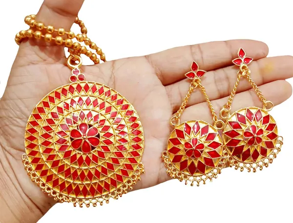 Assamese_Traditional_Gold_Plated_Red_Colour_Japi_Chain_Jewellery_Set_For_Women